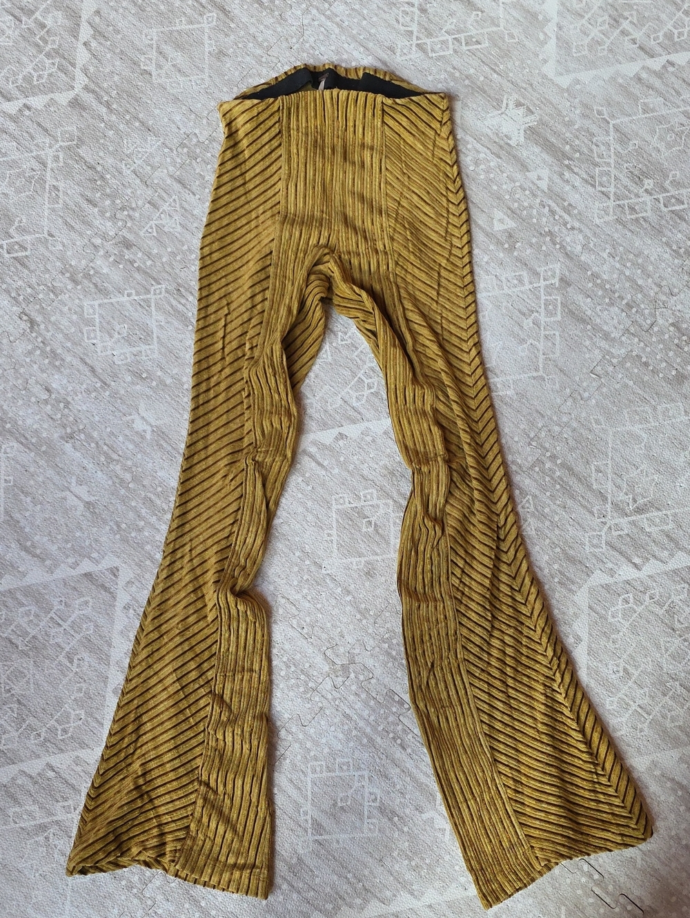 Free People Women's Mustard Pleated Flare Pants